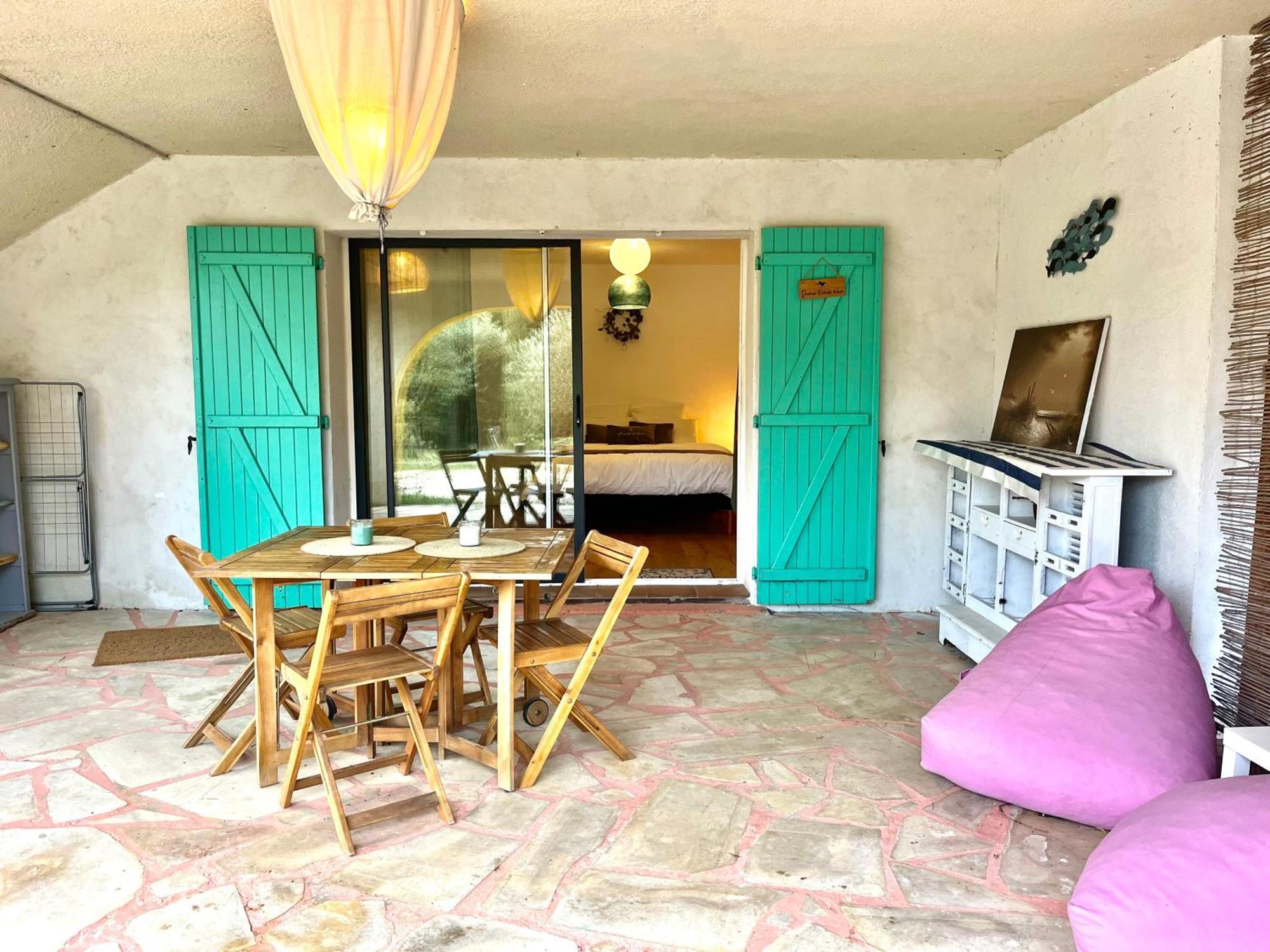 Hotel Domaine Colibri En Provence Pujaut Exteriér fotografie